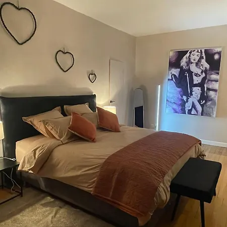 Spacieux Et Moderne Au Centre D'epinal Avec Ascenseur - Fr-1-589-595 Appartamento