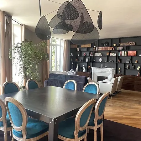 Spacieux Et Moderne Au Centre D'epinal Avec Ascenseur - Fr-1-589-595